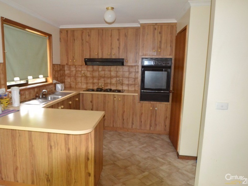12 Lachlan Crescent, Echuca VIC 3564