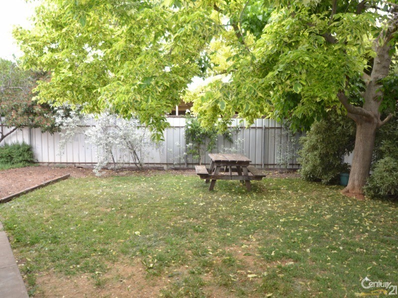 12 Lachlan Crescent, Echuca VIC 3564