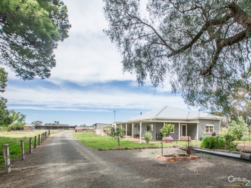 963 Lowrie Road, Echuca VIC 3564