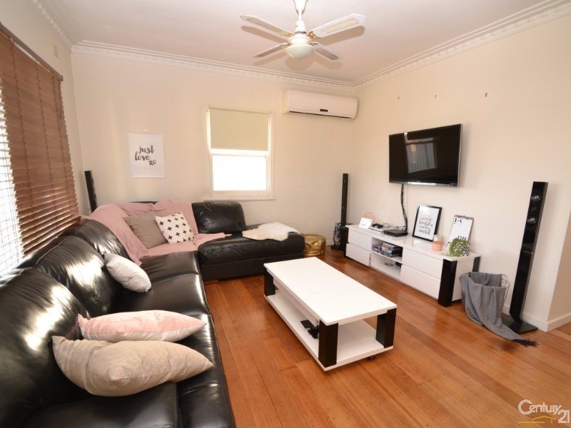 338  Ogilvie Avenue, Echuca VIC 3564