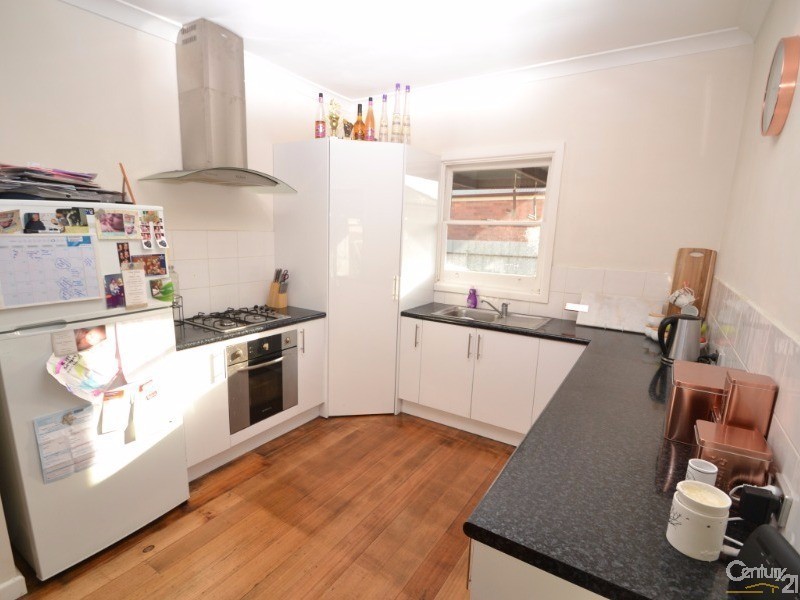 338  Ogilvie Avenue, Echuca VIC 3564