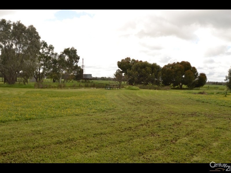 48 Murray Drive, Echuca VIC 3564