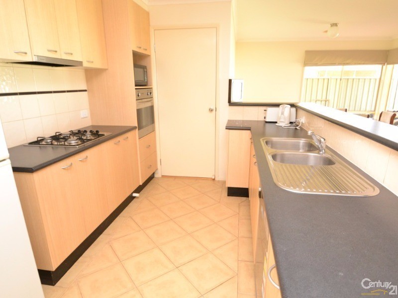 73 Woodlands Circuit, Echuca VIC 3564