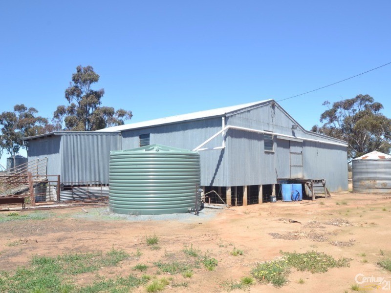 480 ‘Gardenvale’ RMB 480 Bunnaloo Via, Moama NSW 2731