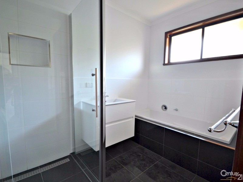 3/33 Hare Street, Echuca VIC 3564