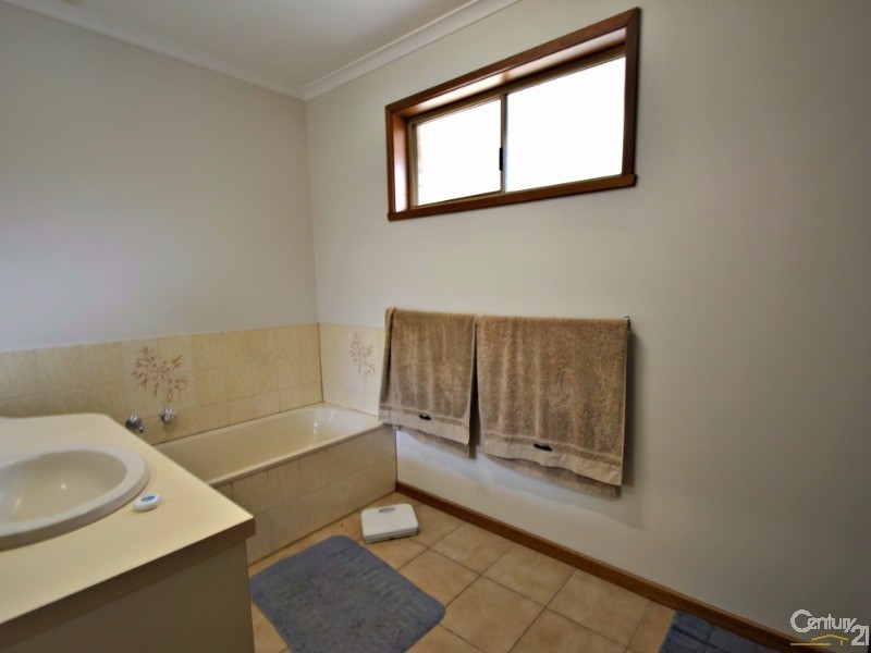 3/63 Pine Street, Echuca VIC 3564