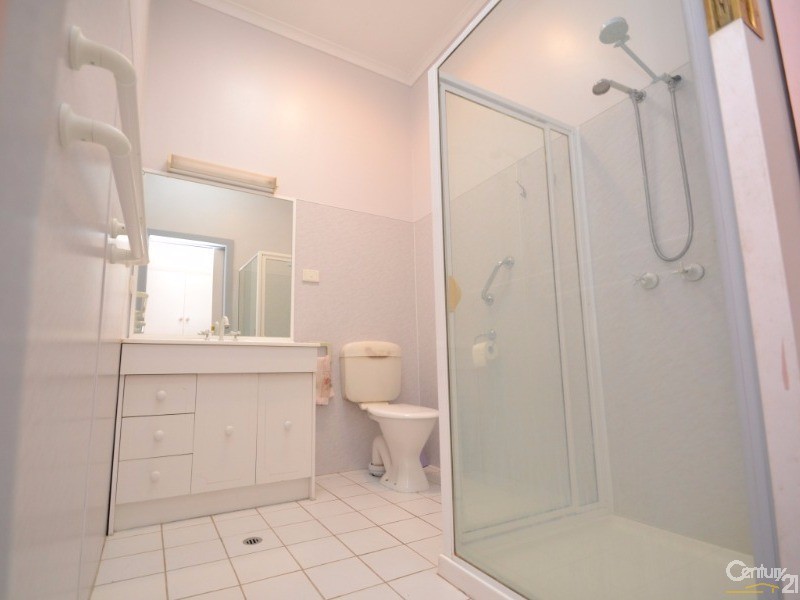 4 Porter Street, Moama NSW 2731