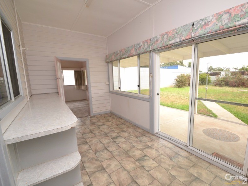 4 Porter Street, Moama NSW 2731