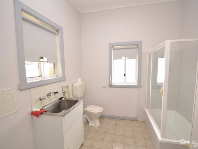 4 Porter Street, Moama NSW 2731