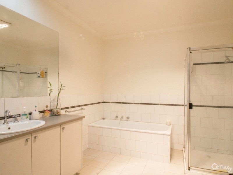 3/142  Bowen, Echuca VIC 3564