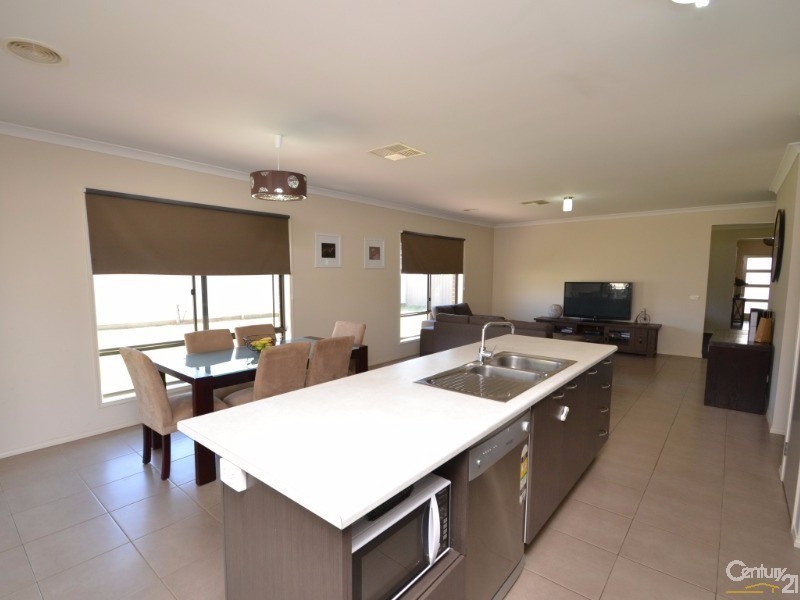 28 Skye Ave, Moama NSW 2731