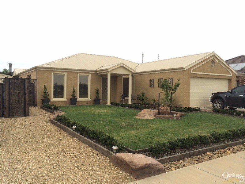 6 Morphed Drive, Echuca VIC 3564