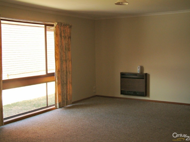 3/343 High Street, Echuca VIC 3564