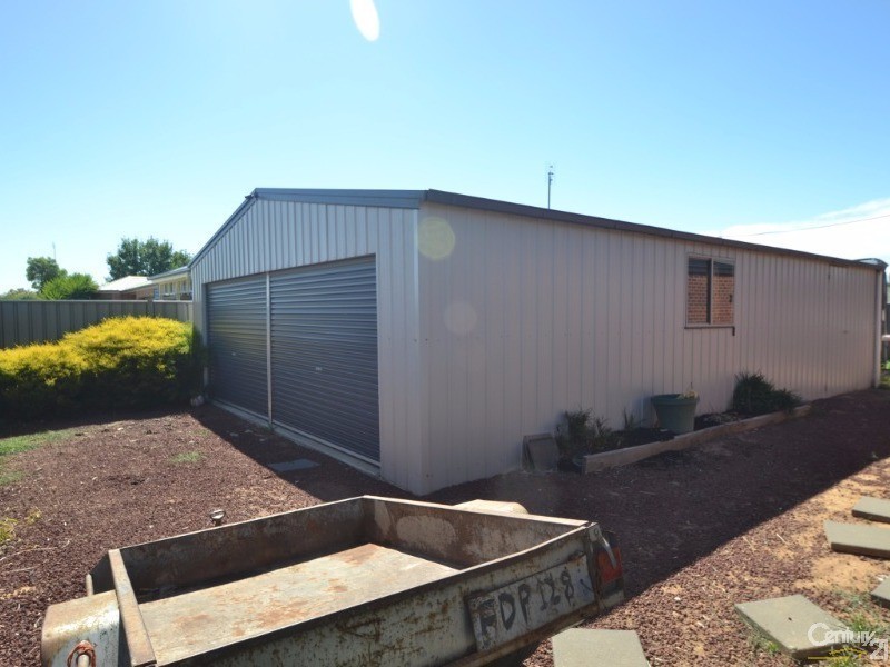 11 Paroo Street, Echuca VIC 3564