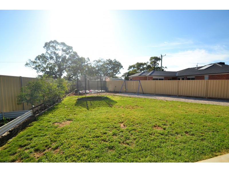 54 Bridlington Avenue, Echuca VIC 3564