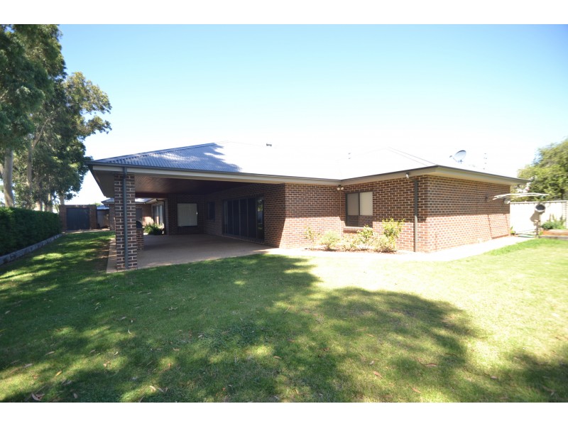 3  Alastair Court, Echuca VIC 3564