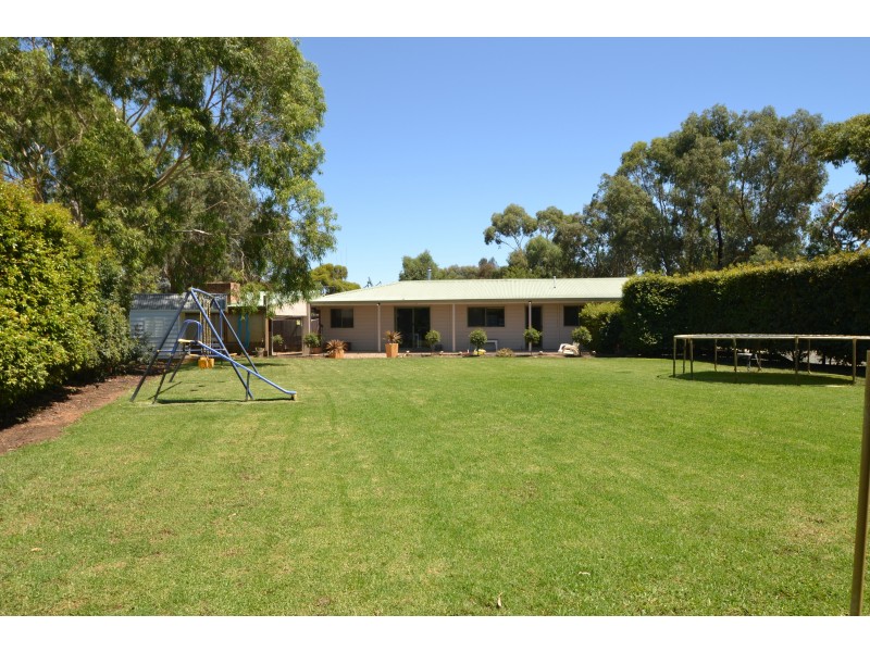 244 Farley Road, Echuca VIC 3564