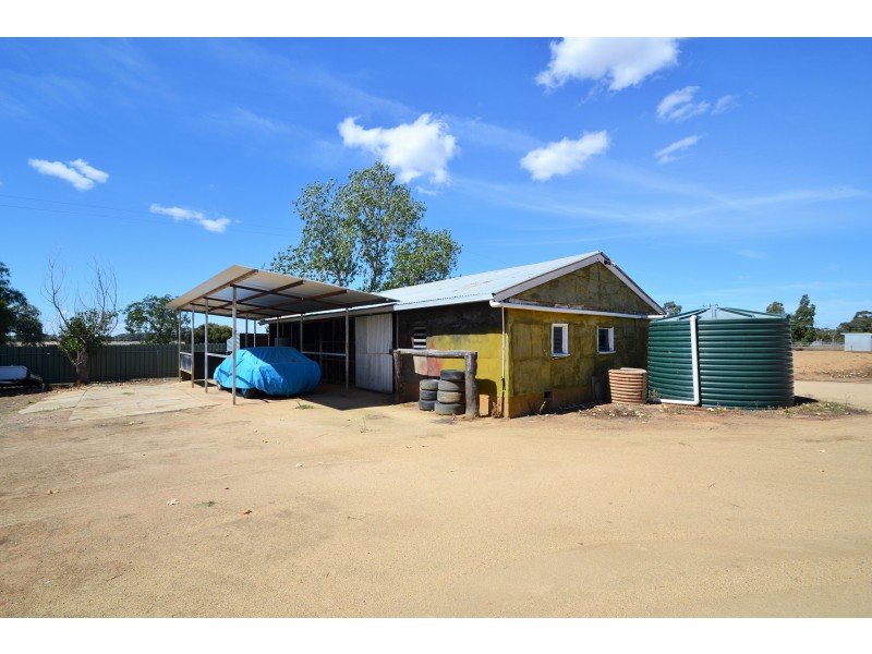 9006 Murray Valley Hwy, Echuca VIC 3564