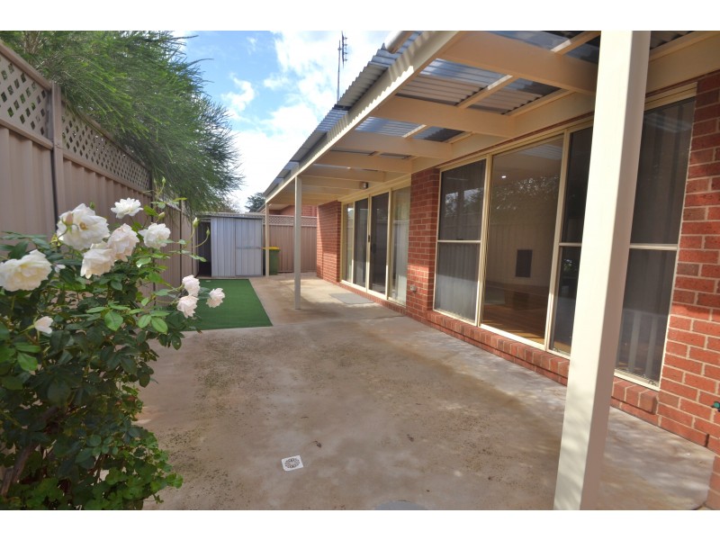 2/76 Mitchell Street, Echuca VIC 3564
