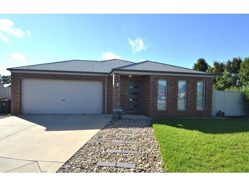 7 Colwall Court, Echuca VIC 3564