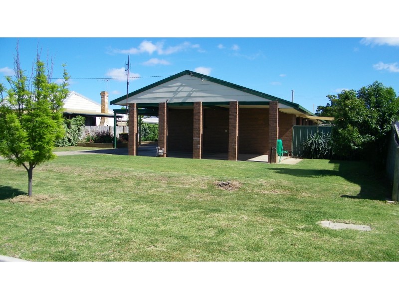 14 Maiden Street, Moama NSW 2731