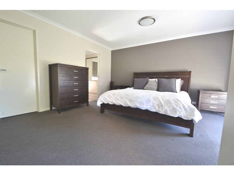 16 Kildare Avenue, Moama NSW 2731