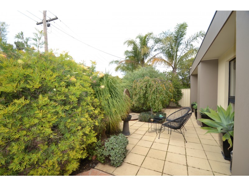 1/85 Campaspe Esplanade, Echuca VIC 3564