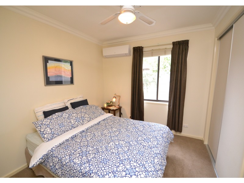 1/85 Campaspe Esplanade, Echuca VIC 3564