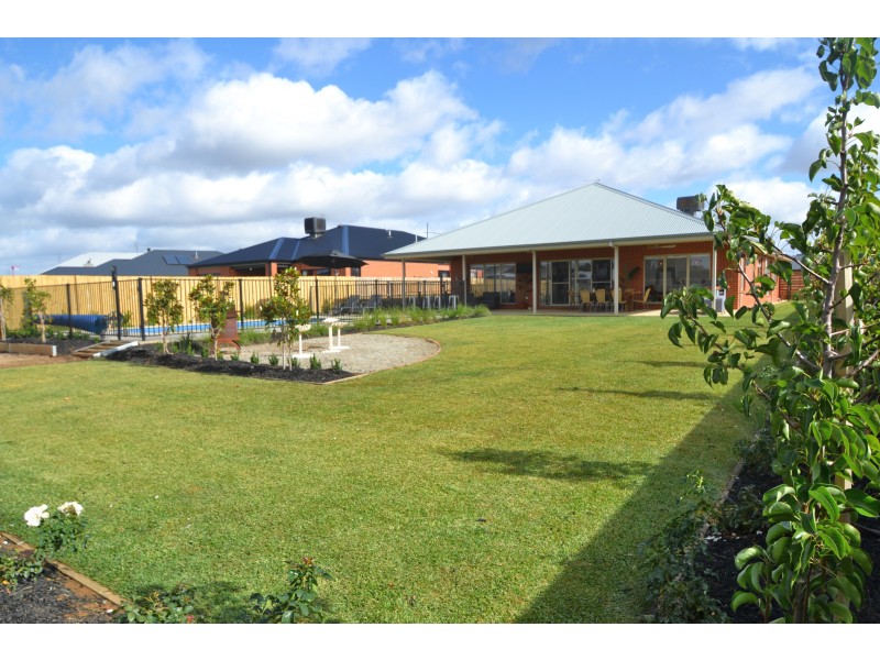 12 Durif Drive, Moama NSW 2731