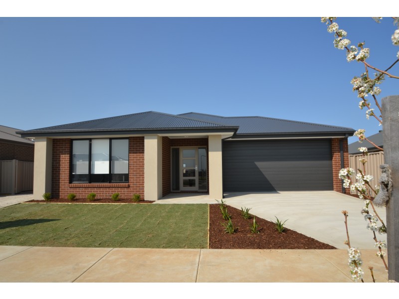 17 McCartney Street, Echuca VIC 3564