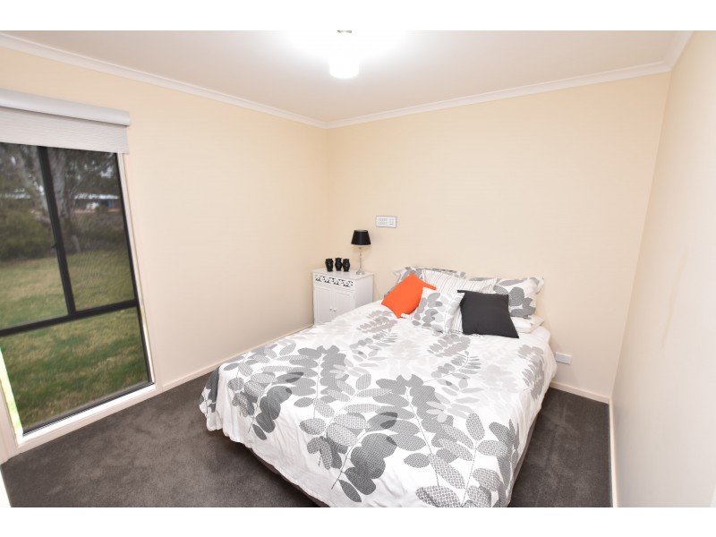 18 Charters Drive, Moama NSW 2731