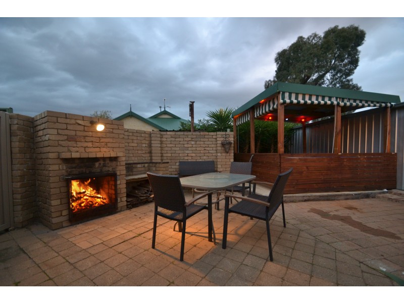 1/11 Minor Street, Echuca VIC 3564