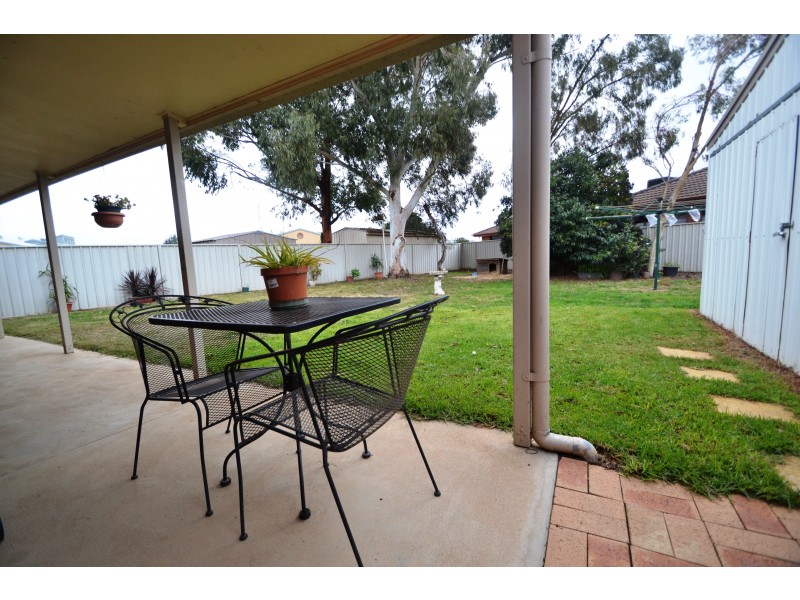 2 McLaren Drive, Moama NSW 2731