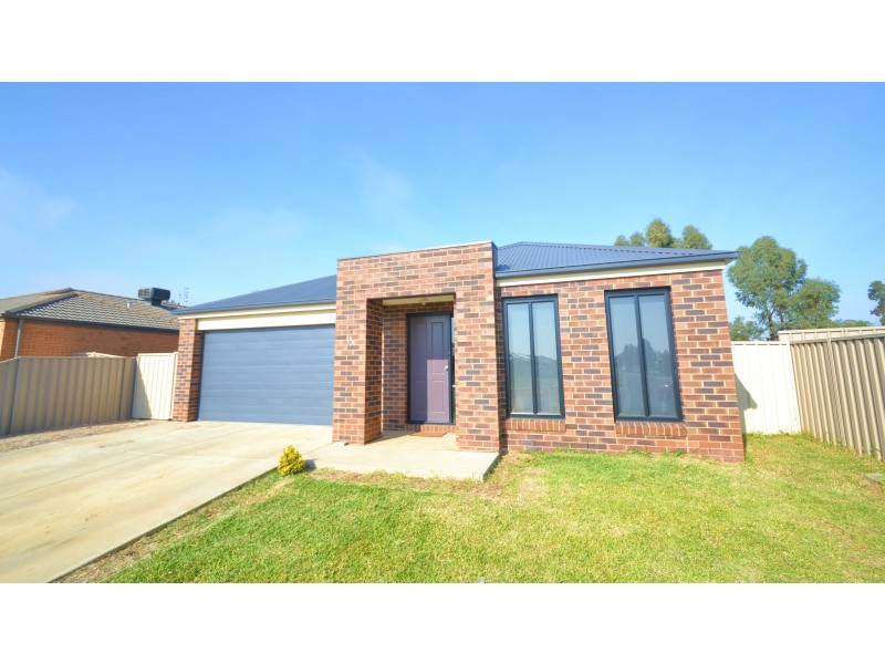 15 Struve Court, Echuca VIC 3564