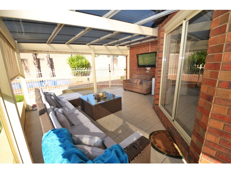 11 Charlton Court, Echuca VIC 3564