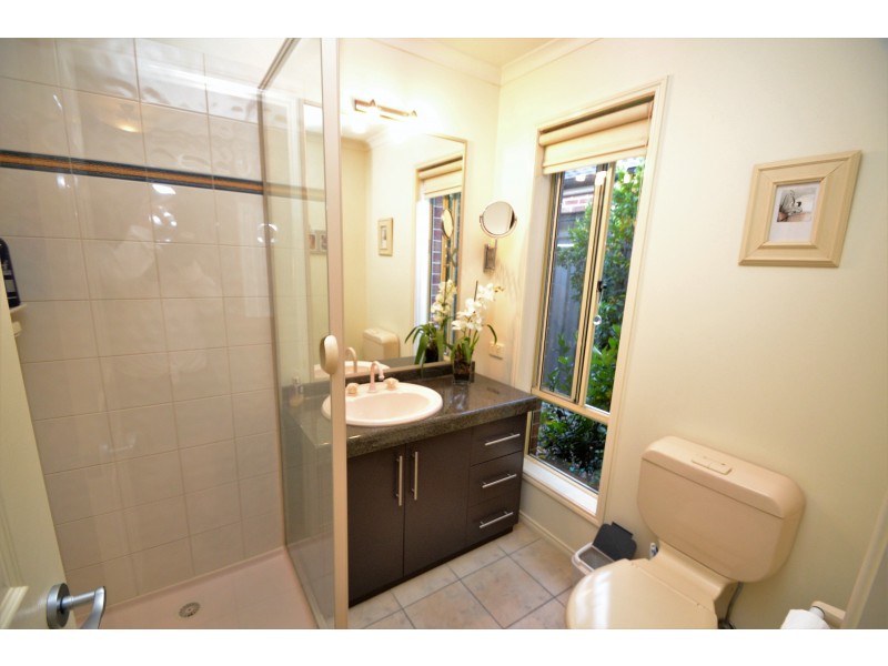 16 James Street, Echuca VIC 3564