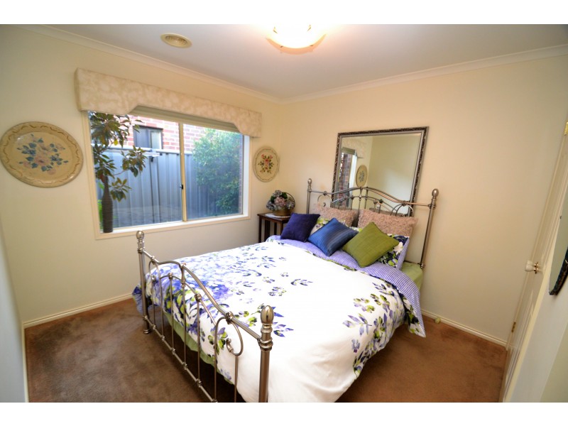 16 James Street, Echuca VIC 3564