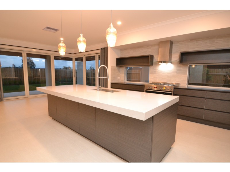 18 Burgundy Drive, Moama NSW 2731