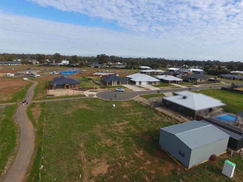 7 Yellowgum Court, Moama NSW 2731