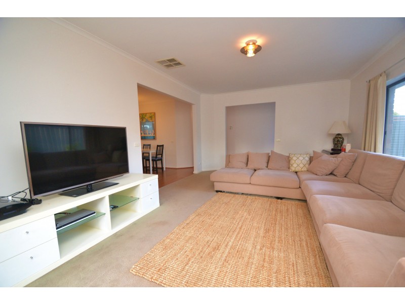 21 Lawson Drive, Moama NSW 2731