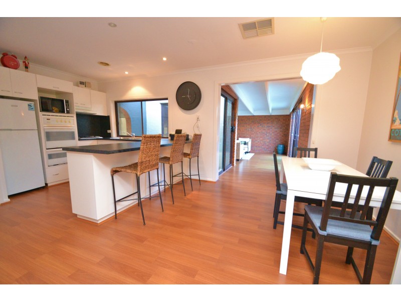 21 Lawson Drive, Moama NSW 2731