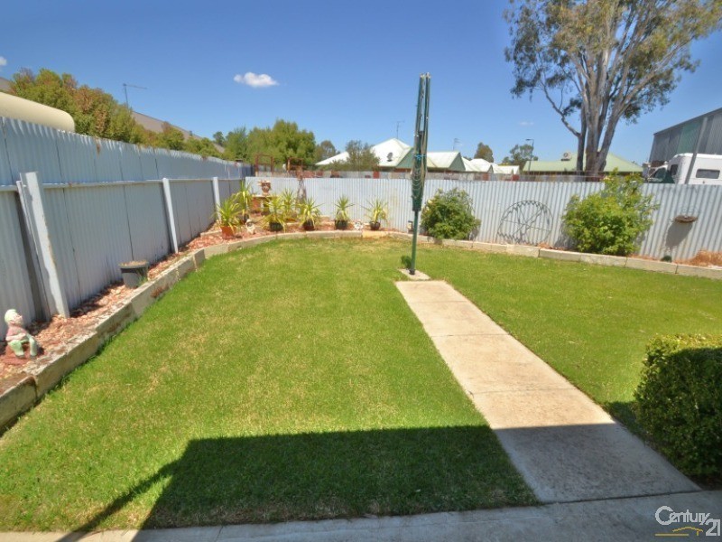 39 Shaw Street, Moama NSW 2731