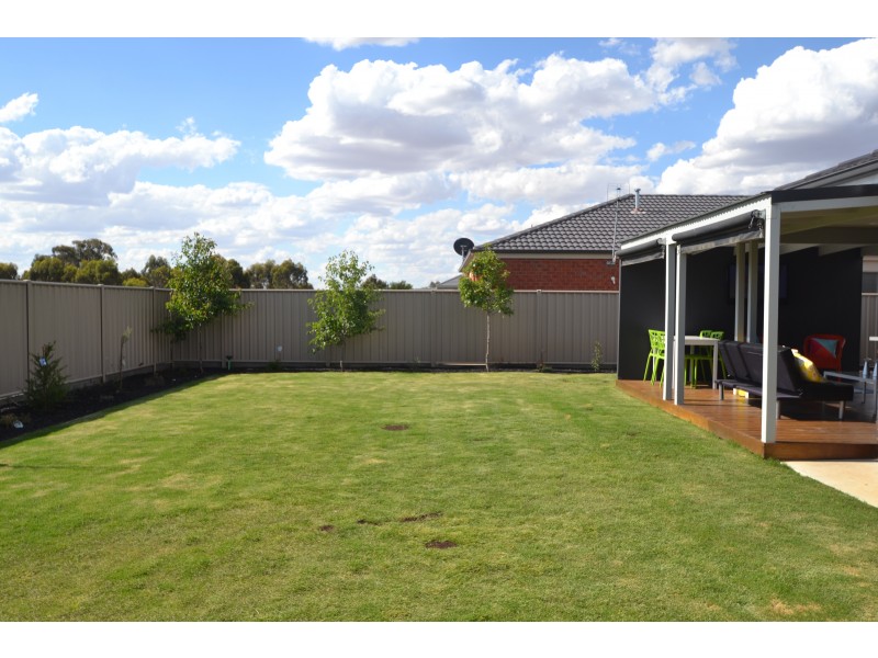 68 Wearne Road, Echuca VIC 3564