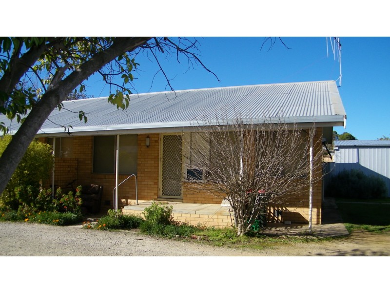 2/21 Landsborough Street, Echuca VIC 3564
