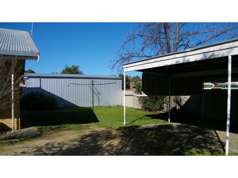2/21 Landsborough Street, Echuca VIC 3564