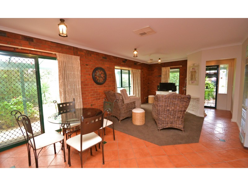 2/11 Minor Street, Echuca VIC 3564