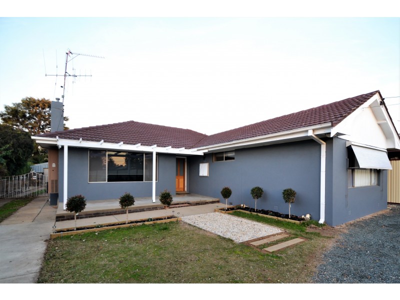 82 Crossen Street, Echuca VIC 3564