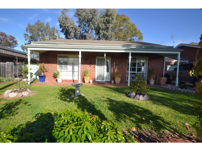 1/15  Bolton Street, Echuca VIC 3564