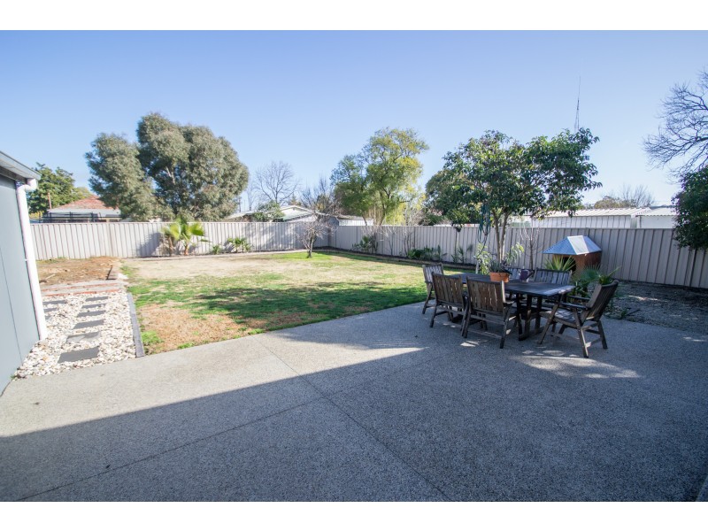 23 Barry Street, Echuca VIC 3564