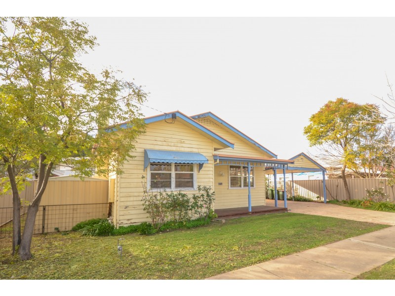 76 Hume Street, Echuca VIC 3564